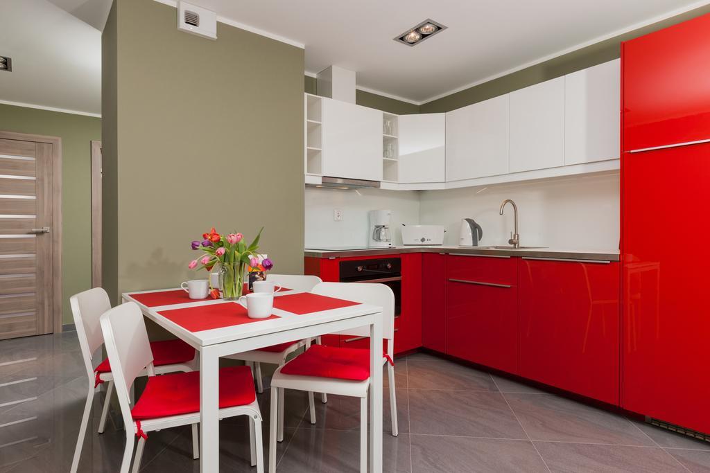 Jantar Apartamenty Deluxe Sea View Kolobrzeg Phòng bức ảnh